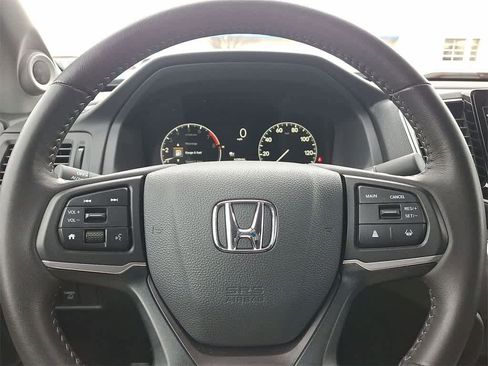 Certified 2025 Honda Ridgeline Sport image 16