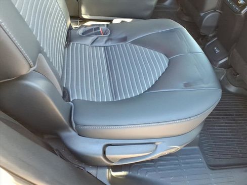 Used 2023 Toyota Highlander XSE AWD/4WD image 20