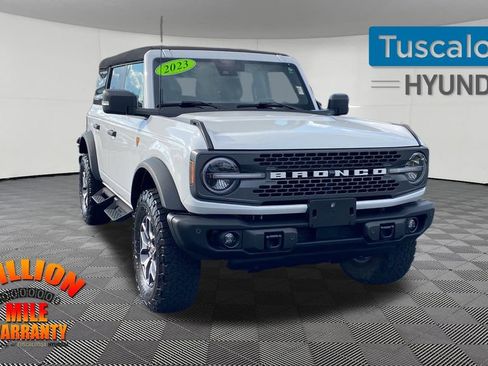 Used 2023 Ford Bronco Badlands image 1