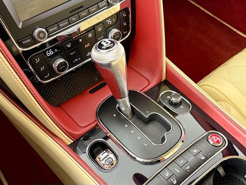 Used 2017 Bentley Continental GT AWD/4WD image 18