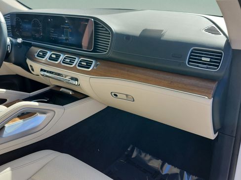 Certified 2025 Mercedes-Benz GLE 450e GLE 450e image 20