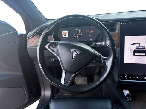 Used 2019 Tesla Model X 100D image 13