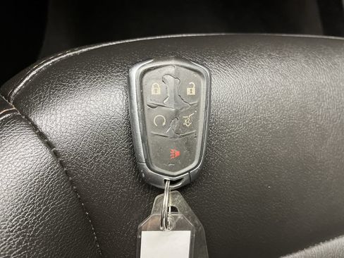 Used 2019 Cadillac XT4 Sport AWD/4WD image 28