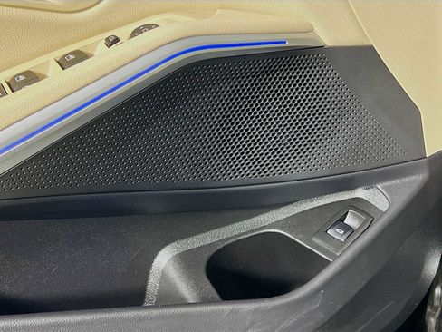 Used 2021 BMW 330i xDrive 330i xDrive w/ Convenience Package image 19