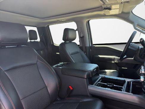 Used 2024 Ford F350 Lariat w/ Lariat Ultimate Package AWD/4WD image 23