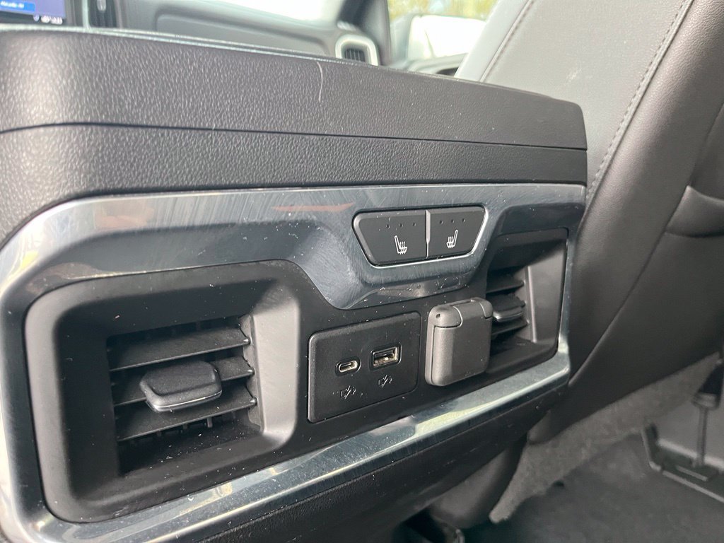 Used 2019 GMC Sierra 1500 AT4 w/ AT4 Premium Package AWD/4WD image 31
