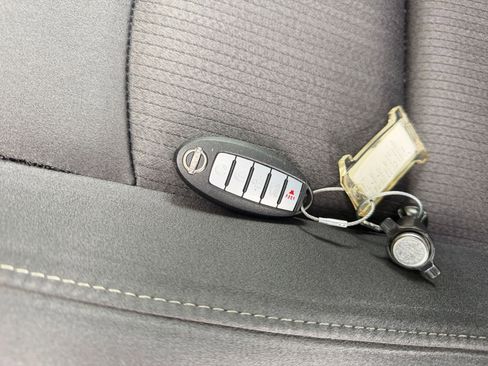 Used 2025 Nissan Altima 2.5 SV image 25