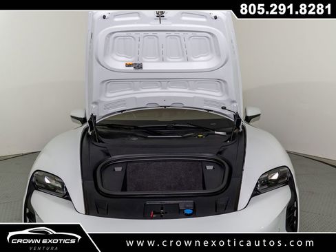 Used 2024 Porsche Taycan GTS image 16
