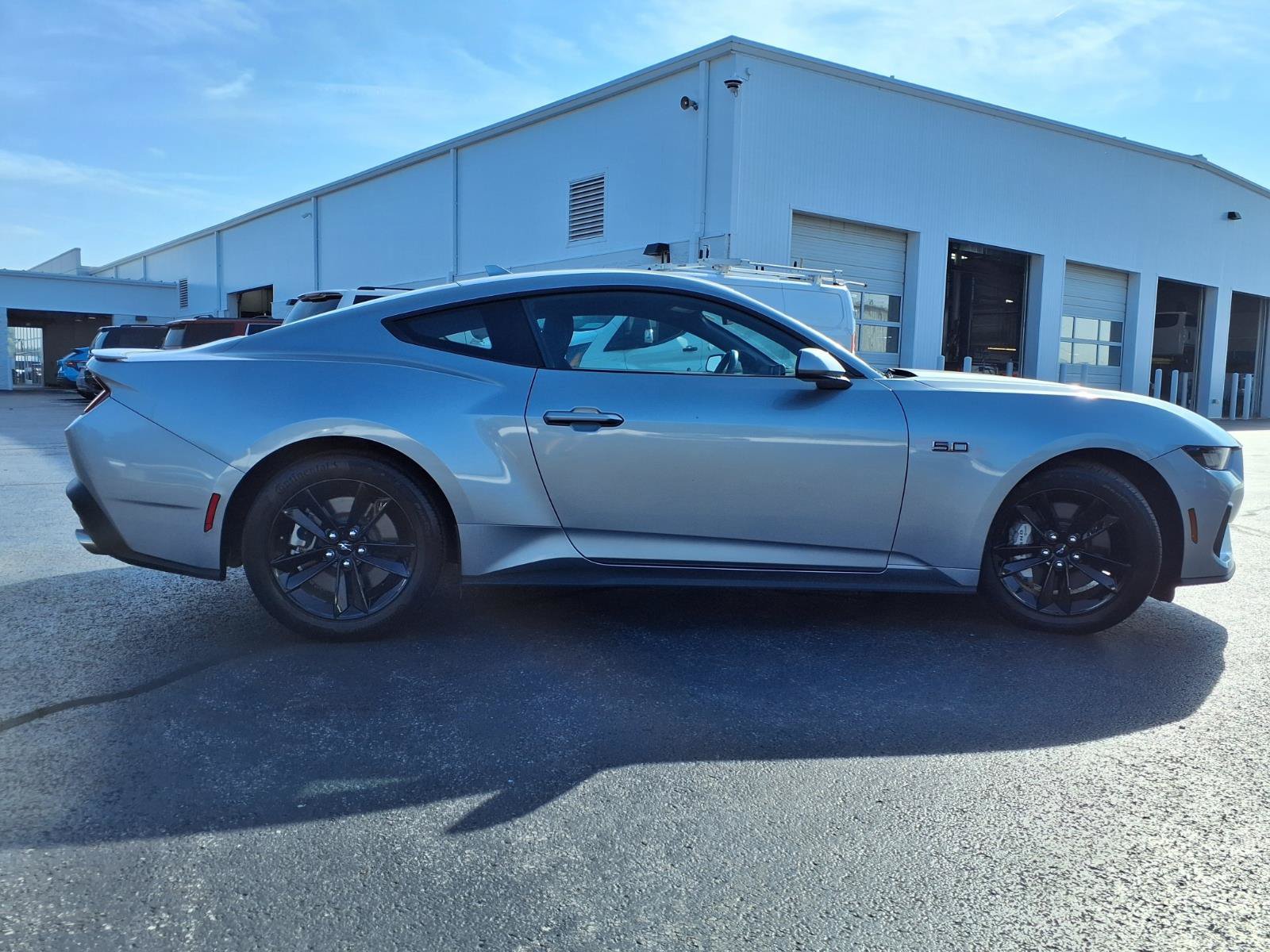 Used 2024 Ford Mustang GT RWD image 23