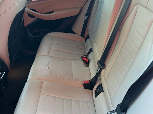 Used 2021 BMW X4 xDrive30i w/ M Sport Package image 15