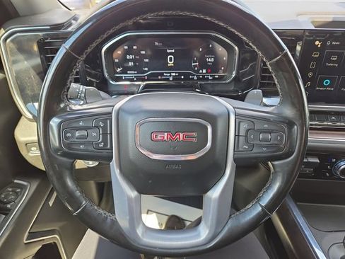 Used 2023 GMC Sierra 1500 SLT w/ SLT Convenience Package AWD/4WD image 18