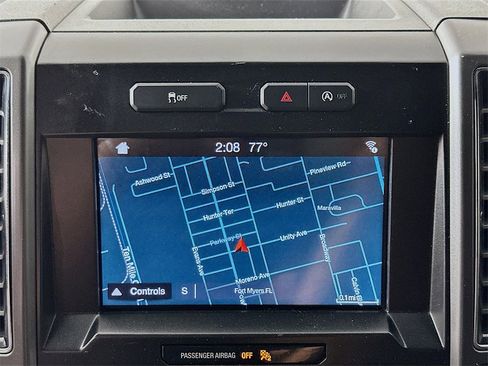 Used 2017 Ford F150 XLT w/ Equipment Group 302A Luxury image 10