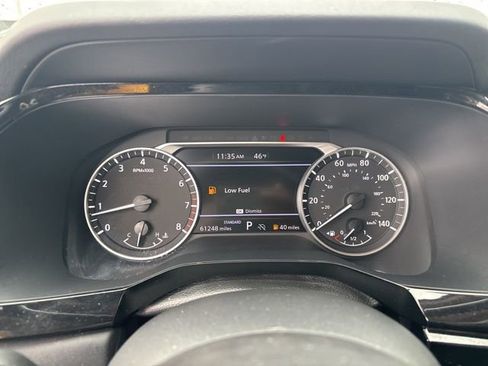 Used 2024 Nissan Pathfinder SV image 14