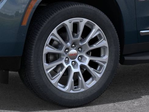 New 2026 GMC Yukon Denali w/ Advanced Technology Package AWD/4WD image 9