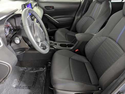 Used 2025 Toyota Corolla Cross AWD Hybrid image 29