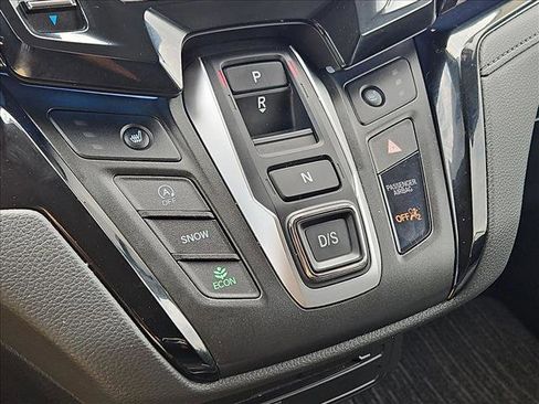 Used 2024 Honda Odyssey Touring image 12