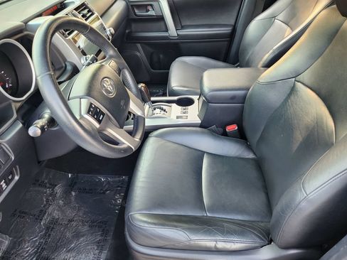 Used 2013 Toyota 4Runner Limited RWD image 15