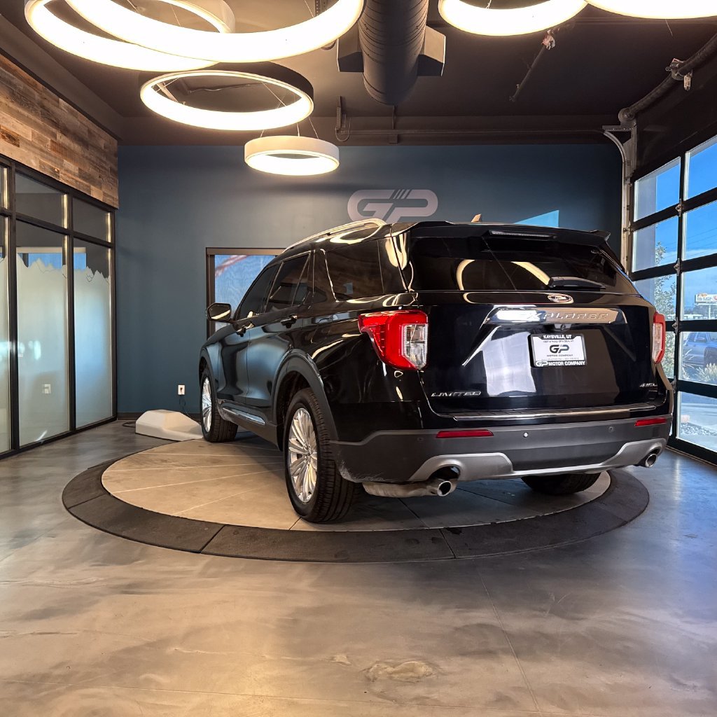 Used 2021 Ford Explorer Limited w/ Equipment Group 301A AWD/4WD image 5