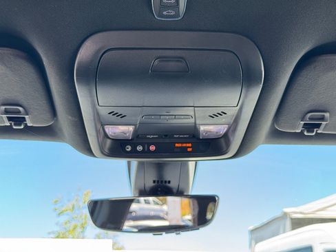 Used 2019 Chevrolet Blazer RS FWD image 24