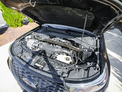 Used 2022 Ford Explorer ST w/ ST Street Pack AWD/4WD image 35