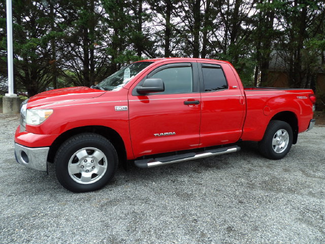 Used 2007 Toyota Tundra SR5 AWD/4WD image 1
