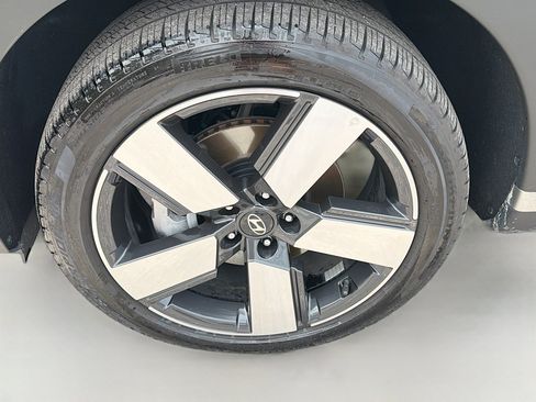 Used 2026 Hyundai Santa Fe Limited FWD image 43