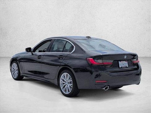 Used 2024 BMW 330i Sedan w/ Convenience Package RWD image 8