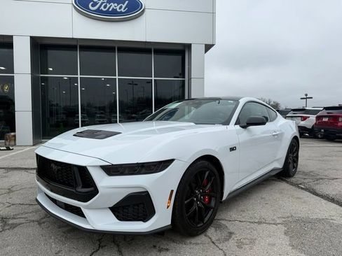 Used 2025 Ford Mustang GT w/ Mustang Nite Pony Package RWD image 3