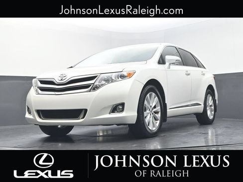 Used 2015 Toyota Venza XLE FWD image 16