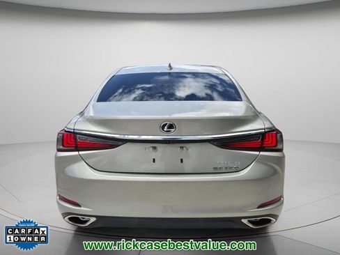 Used 2023 Lexus ES 350 w/ Accessory Package (Z2) FWD image 6