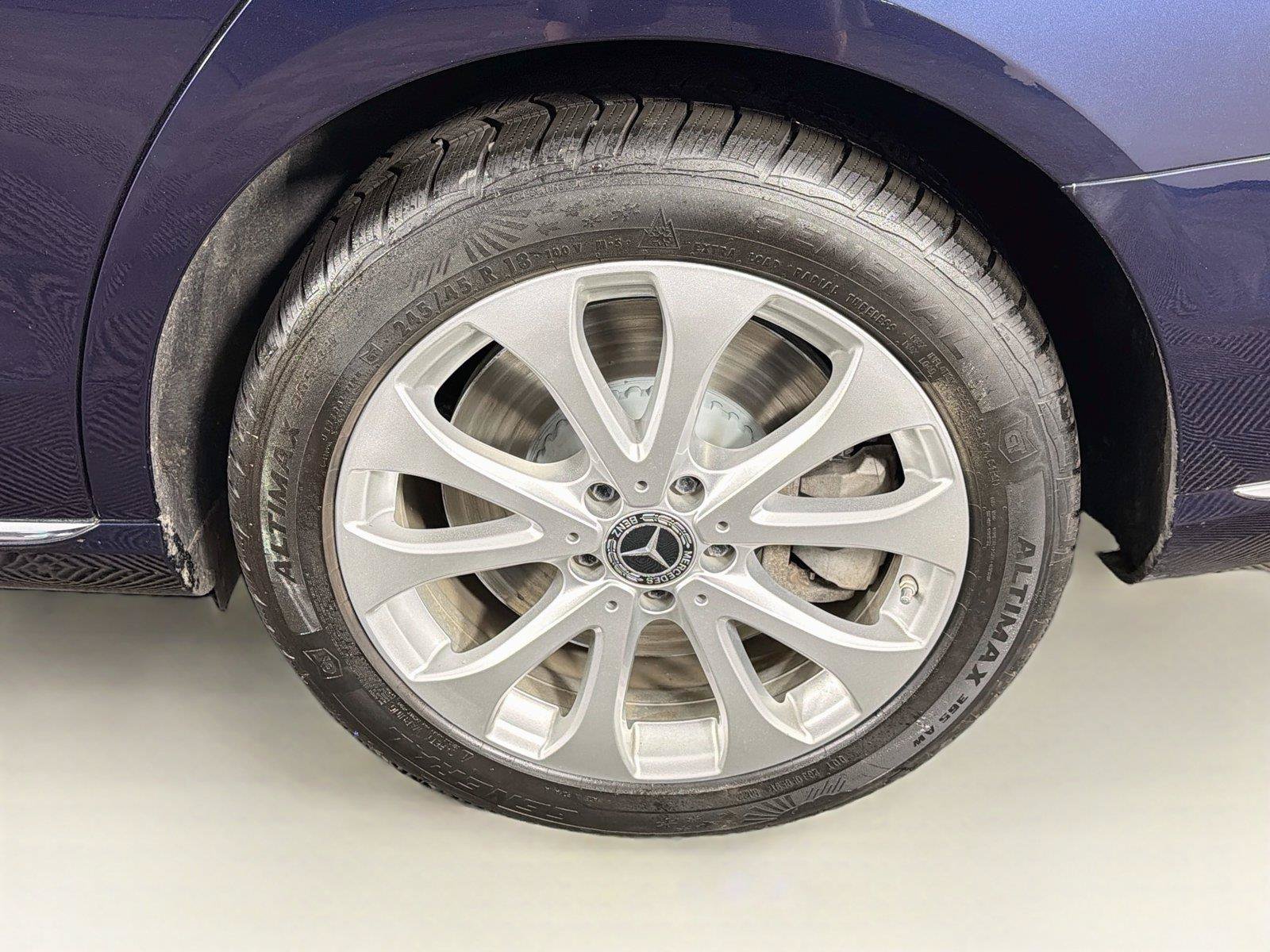 Used 2020 Mercedes-Benz E 450 4MATIC Sedan image 35