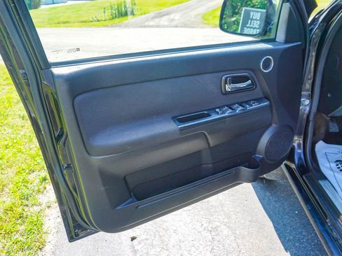 Used 2012 GMC Canyon SLE image 25