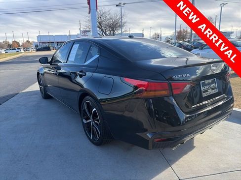 Certified 2025 Nissan Altima 2.5 SR w/ SR Premium Package image 6