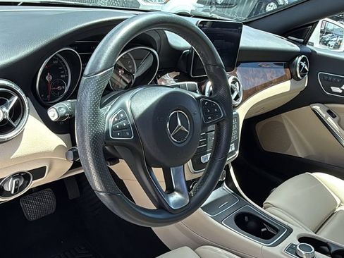 Used 2017 Mercedes-Benz CLA 250 4MATIC image 24