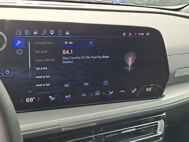 Used 2025 Chevrolet Traverse LT w/ Midnight/Sport Edition FWD image 24