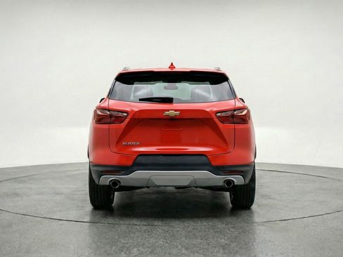 Used 2025 Chevrolet Blazer LT image 7