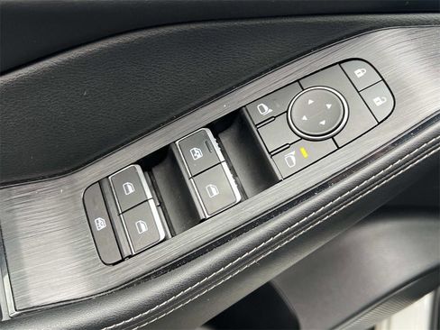 Used 2021 Nissan Rogue SL w/ Premium Package image 29