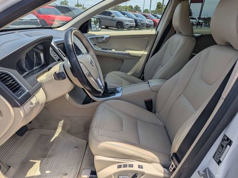 Used 2016 Volvo XC60 T6 Platinum w/ Climate Package FWD image 20