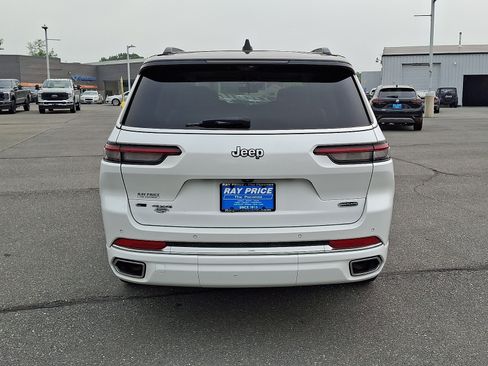Used 2021 Jeep Grand Cherokee L Overland w/ Luxury Tech Group IV AWD/4WD image 5