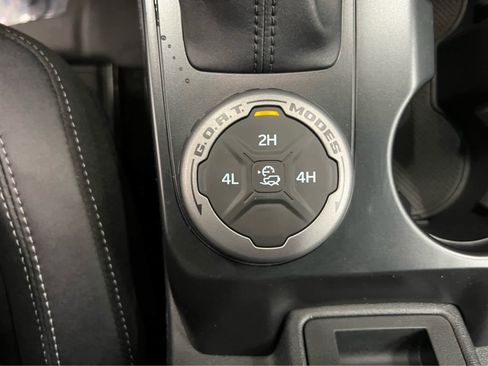 New 2025 Ford Bronco Big Bend image 18