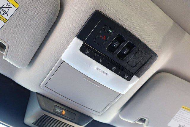 Certified 2025 Nissan Pathfinder SV w/ SV Premium Package FWD image 19