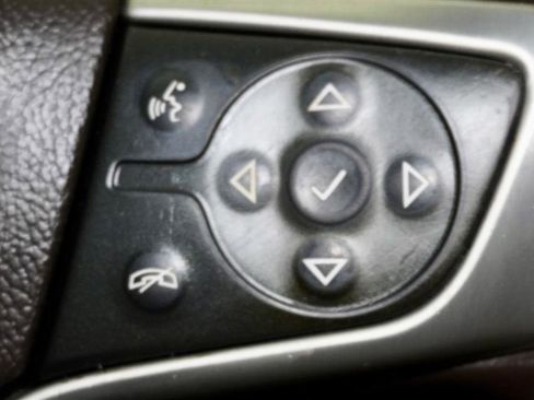 Used 2017 GMC Sierra 1500 SLT w/ SLT Premium Package image 27