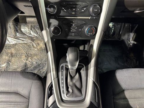 Used 2013 Ford Fusion SE image 17