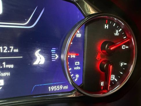 Used 2025 Chevrolet Blazer RS image 19