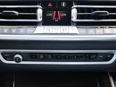 Used 2020 BMW X5 xDrive40i w/ Convenience Package image 29