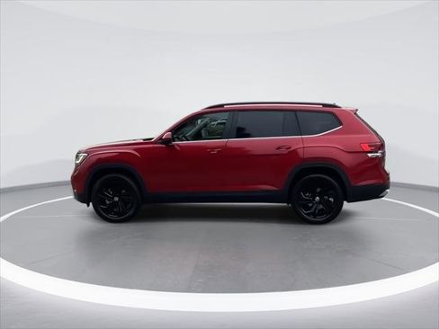 Certified 2022 Volkswagen Atlas SE w/ Black Wheel Package image 5