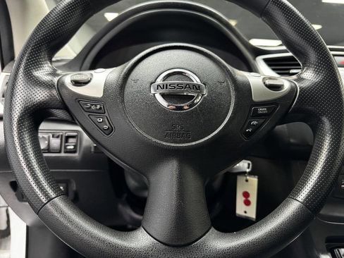 Used 2018 Nissan Sentra S image 22