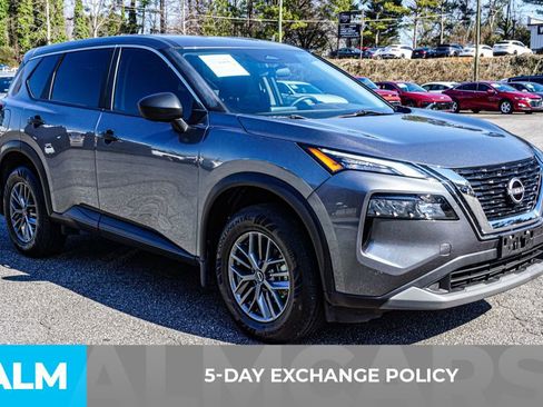 Used 2023 Nissan Rogue S image 4