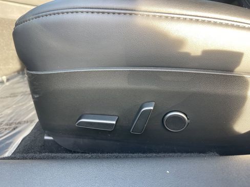 Used 2023 Tesla Model 3 Standard Range RWD image 11