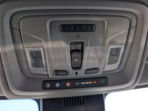 Used 2022 Chevrolet Silverado 1500 RST w/ Convenience Package II AWD/4WD image 30